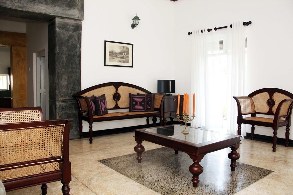Bilin Tree House Hotel Galle Room photo